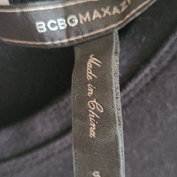 Top - Picture 2 of 4